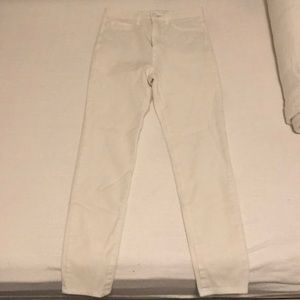 White women’s/ girls skinny high rise jeans